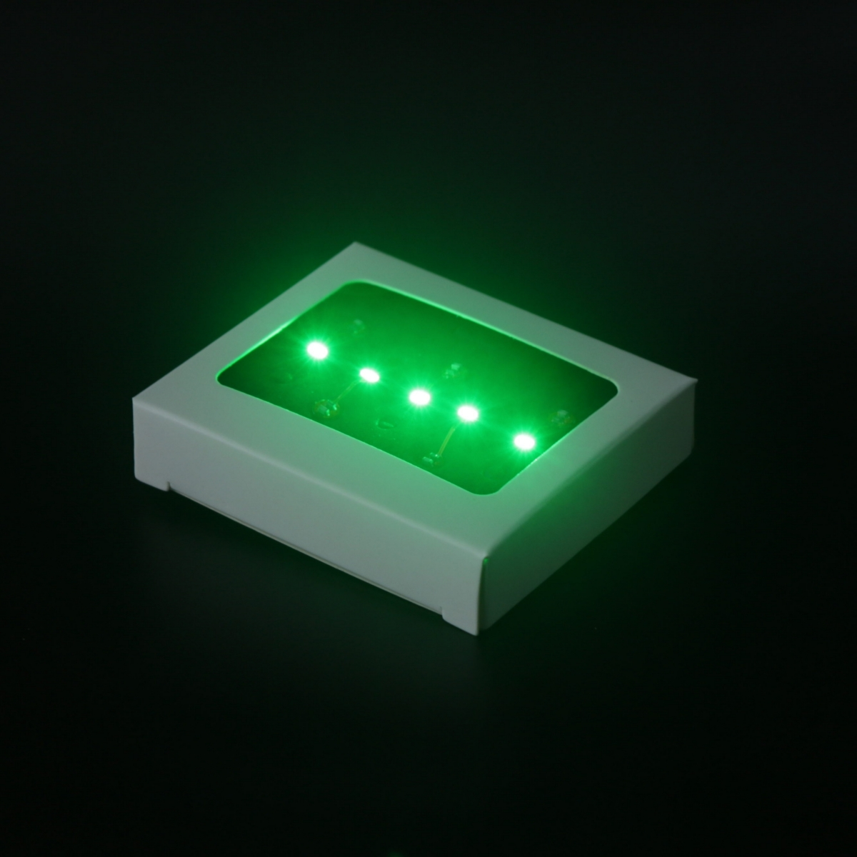【LBASE-5th】LBASE wireless transmitter & wireless lights for Gundam model (Without Gundam model)