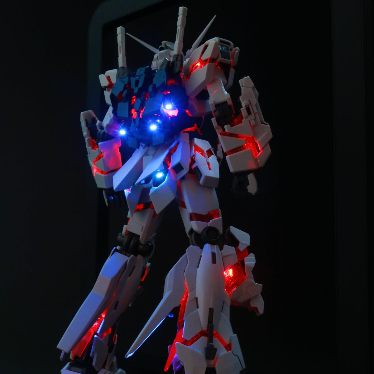 Tiuimk - 5 Luces LED Para MG GN-X 00Q Modelo Montado Robot Luz Verde Tiuimk - 5 Luces LED Para MG GN-X 00Q Modelo Montado Robot Luz Verde